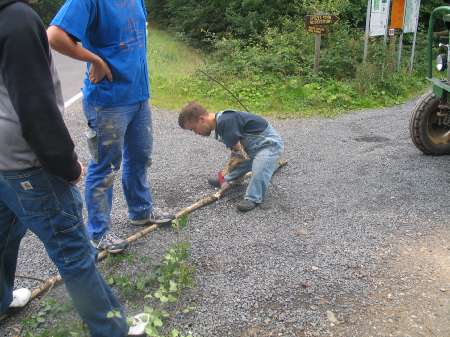 2006 124 Kerb 2.Tannen holen 062