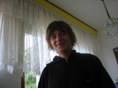 122-2220_IMG