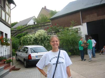 124-2469_IMG